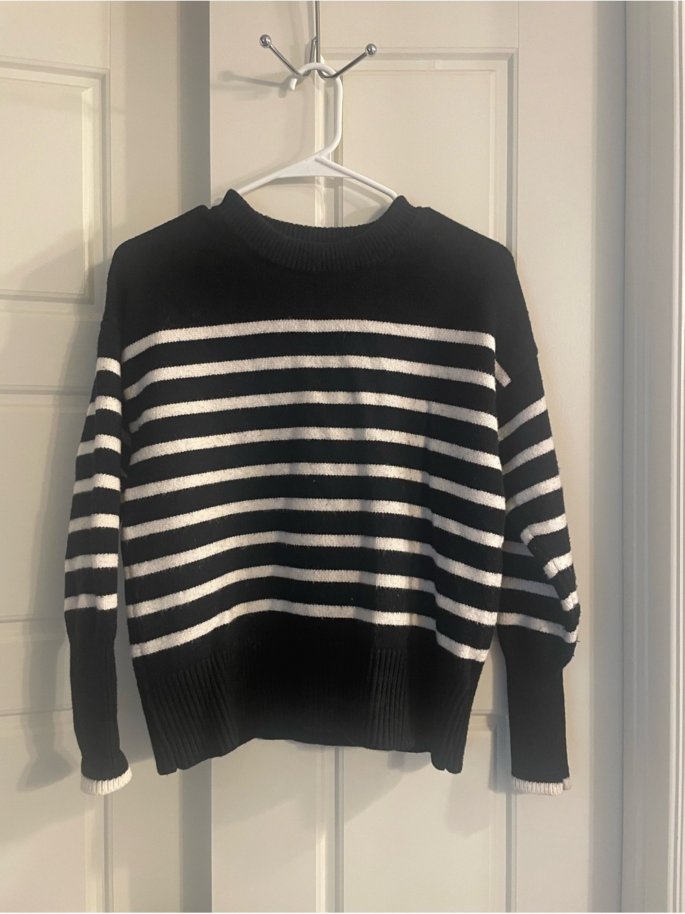 Philosophy Black & White Striped Women’s Sweater